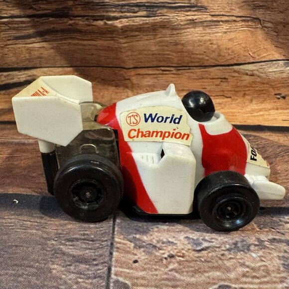 Vintage Formula A 3 Turbo Toy Race Car World Champion Friction Rev-Up F1 Racing - Picture 4 of 7